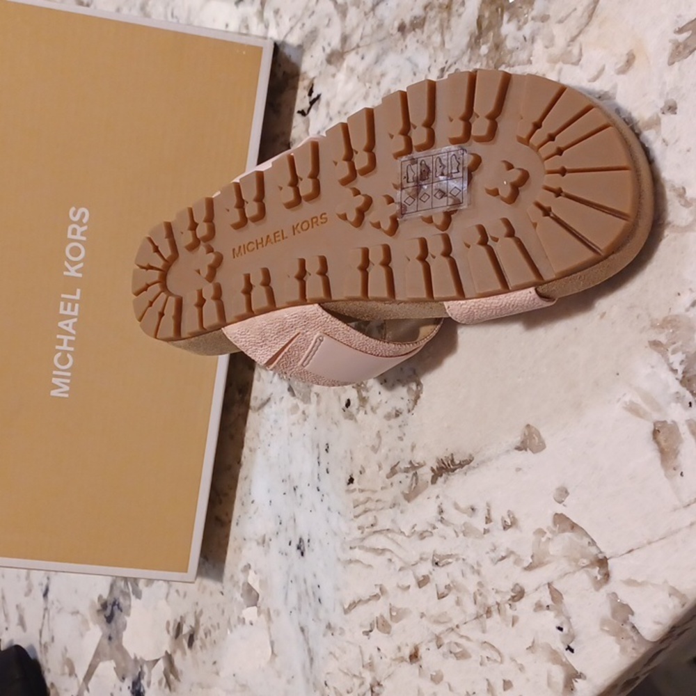 Michael Kors Blush Pink Mylah MK Signature Print Slide Sandals NEW SZ 6.5 - Picture 14 of 14